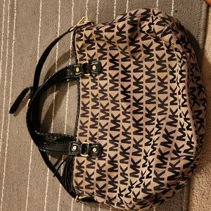 Michael Kors Shoulder or Crossbody Handbag